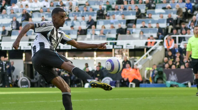 Who Liverpool Would Have to Offload to Fund £150m Record Move for Alexander Isak as Newcastle Plan New Contract Offer