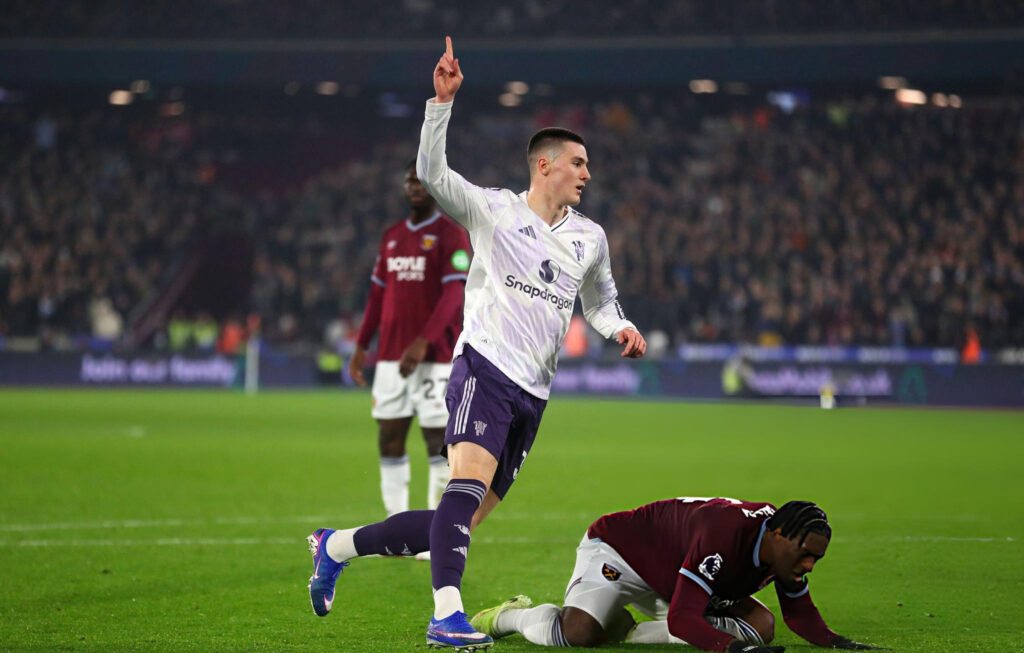 snapwordz.com-3k-GDZfL8JXax